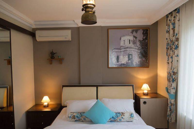 Guzelyali Hotel ไอวาลิค ภายนอก รูปภาพ