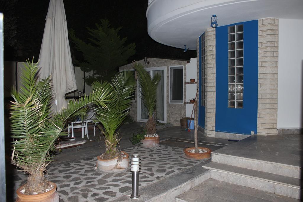 Guzelyali Hotel ไอวาลิค ภายนอก รูปภาพ