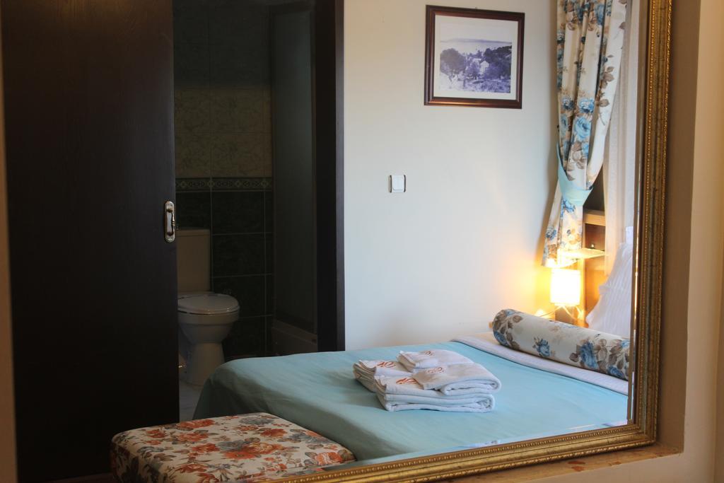 Guzelyali Hotel ไอวาลิค ภายนอก รูปภาพ